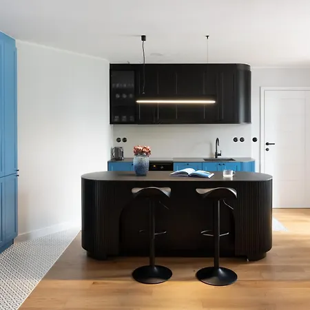 Apartment Blue Loft Beachside By Lion *